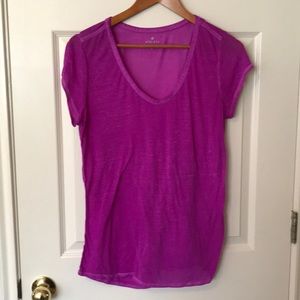 Athleta burnout shirt size large color fuschia